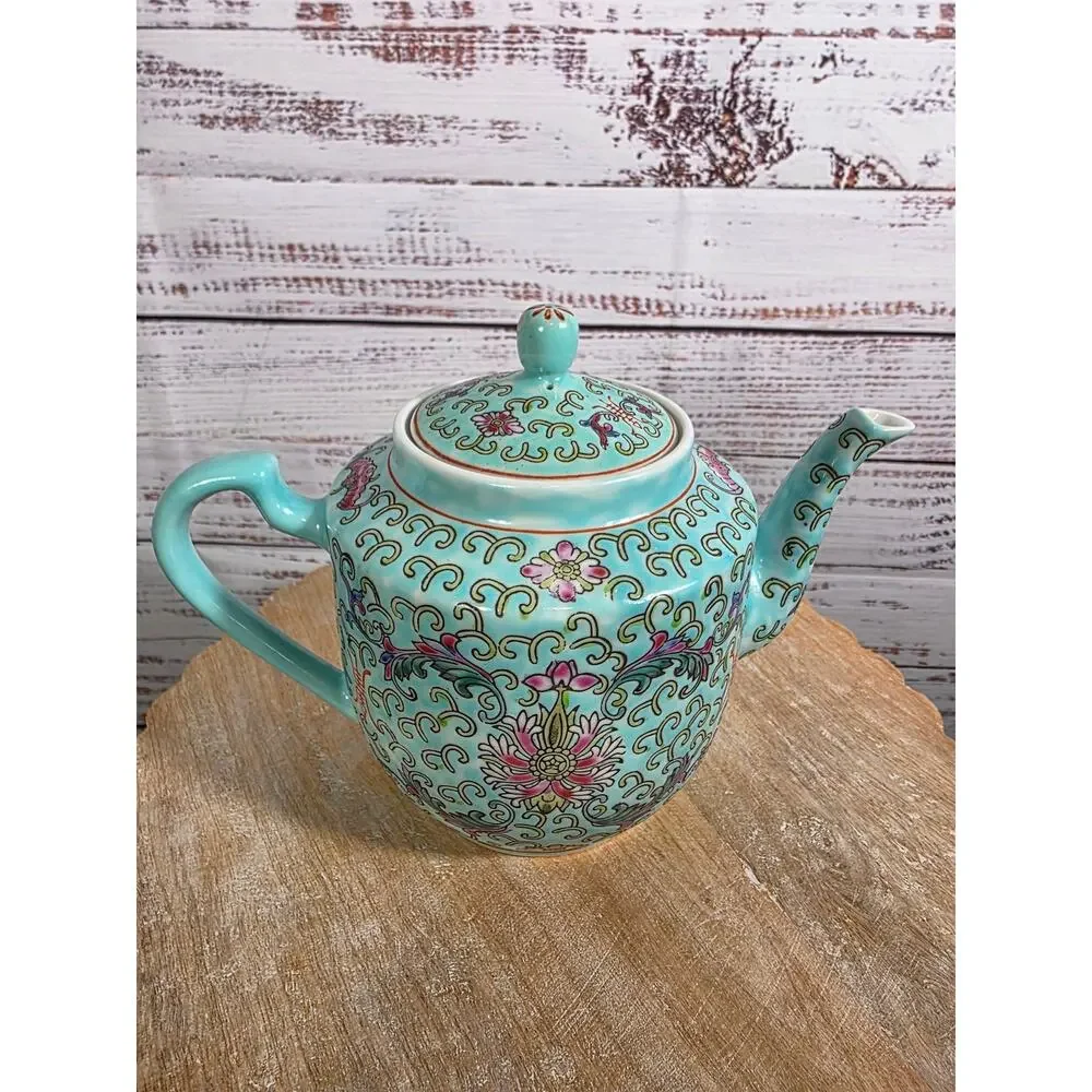 Blue Chinese Teapot-Curly Grass Pattern Teapot Made in China 1970